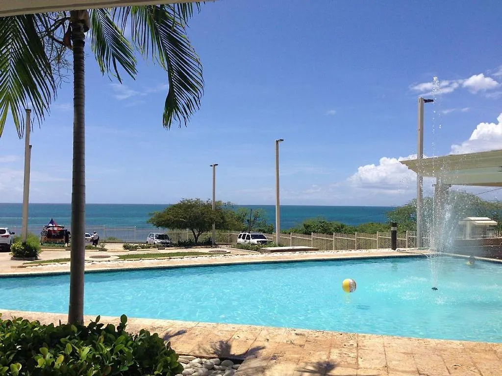 Condominio Costa Del Mar Cabo Rojo Apartamento
